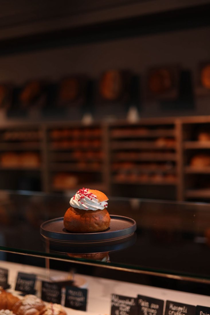 Semla som du aldrig sett den förut – med bacon